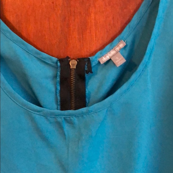 BLUE SOFT TANK TOP 🔥 - Picture 4 of 4